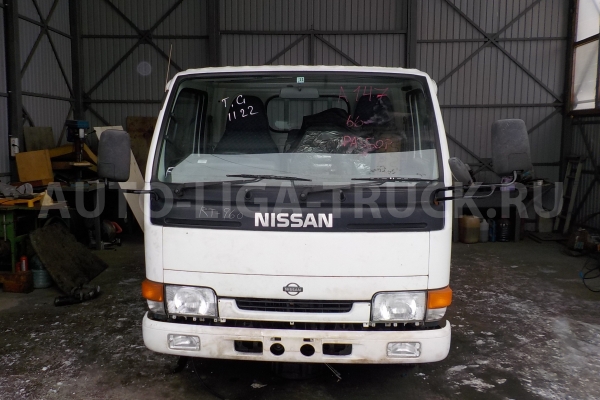 Кабина Nissan Atlas 147 КАБИНА  1996 12 