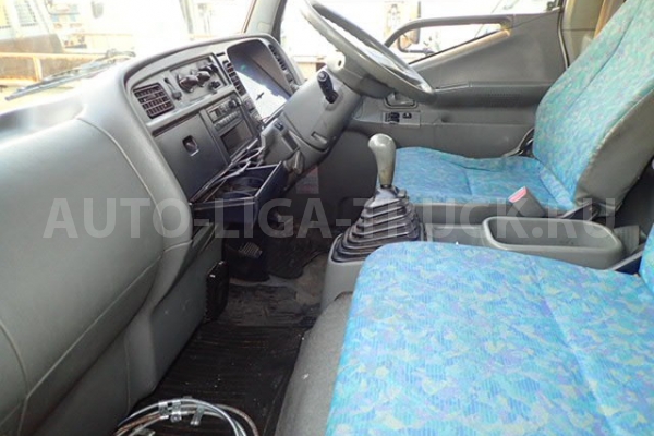  Кабина Mitsubishi Canter 190 КАБИНА  2000 24 