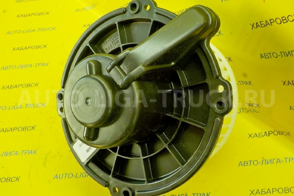 Мотор печки  ISUZU  ELF   24 вольта Мотор печки   24 8-97085-607-2
