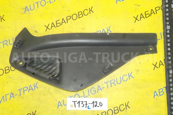 Обшивка, панель салона Mazda Titan 4HF1 Обшивка, панель салона 4HF1 1998  W201-64-961