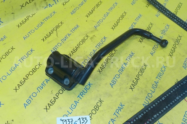 СТОЙКА ЗЕРКАЛА Mazda Titan 4HF1 СТОЙКА ЗЕРКАЛА 4HF1 1998  W441-69-120B