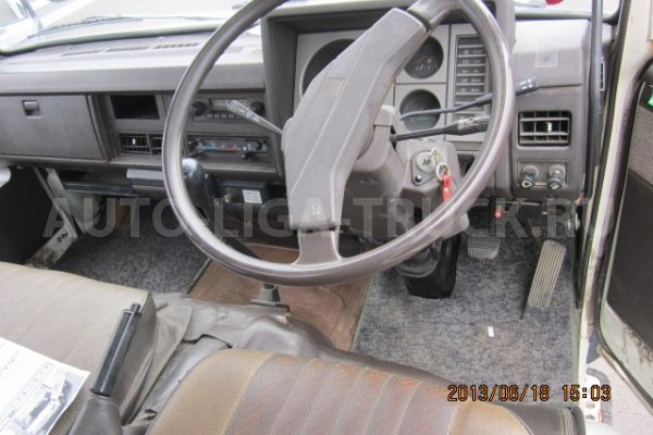 nissan Atlas 121   1991  
