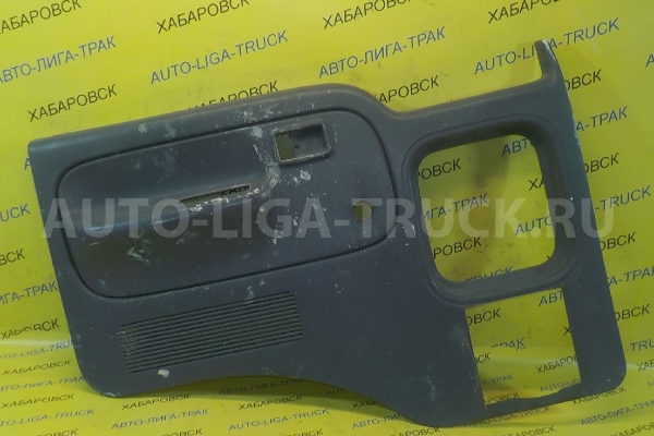 Обшивка двери Nissan Atlas TD27 Обшивка двери TD27 1993 80901-0T000 Обшивка двери Nissan Atlas TD27 Обшивка двери TD27 1993 80901-0T000
