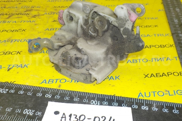 Замок двери Nissan Atlas TD27 Замок двери TD27 1995 80502-0T000 Замок двери Nissan Atlas TD27 Замок двери TD27 1995 80502-0T000