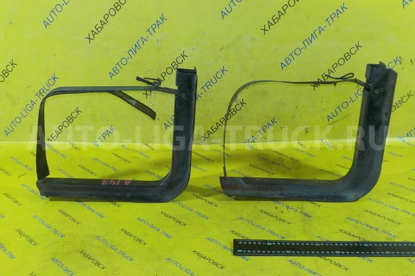 Крепление бака Nissan Atlas QD32 Крепление бака QD32 1999  17421-09T00