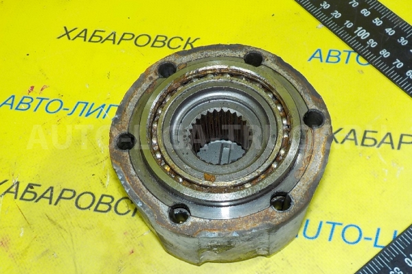 Замок 4wd Nissan Atlas QD32 Замок 4wd QD32 2005  40250-32G0B