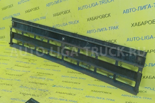 Решетка радиатора Nissan Atlas FD35 Решетка радиатора 1991 62330-01T28 Решетка радиатора Nissan Atlas FD35 Решетка радиатора 1991 62330-01T28