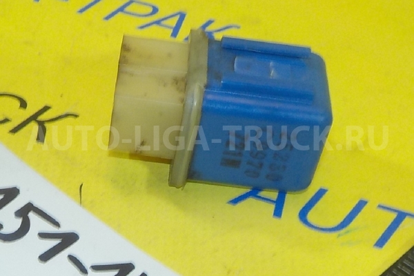 Реле Nissan Atlas TD27 Реле TD27 1997  25230-C9970