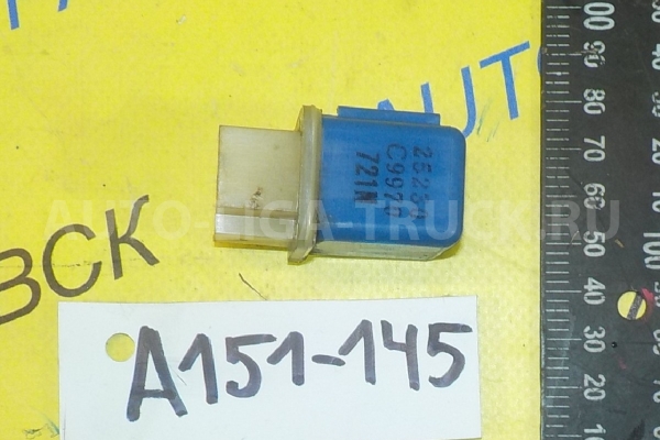 Реле Nissan Atlas TD27 Реле TD27 1997  25230-C9970
