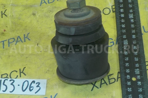 Задние подушки  кабины Nissan Atlas TD27 Задние подушки  кабины TD27 1996  95520-2T00A