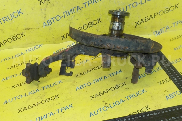 Цапфа Nissan Atlas QD32 Цапфа QD32 2005  40015-20N00