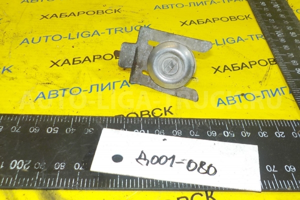 Замок двери Toyota Dyna, Toyoace Замок двери 69510-37010 Замок двери Toyota Dyna, Toyoace Замок двери 69510-37010