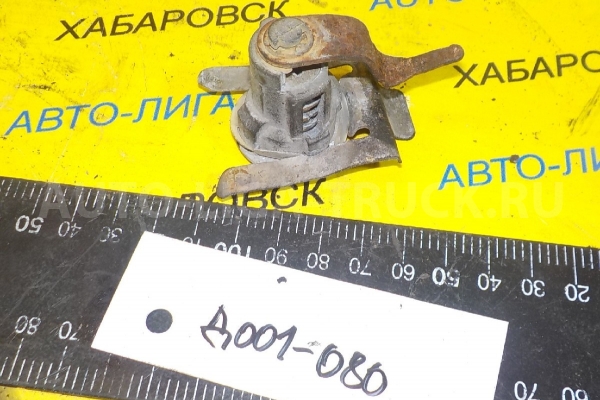 Замок двери Toyota Dyna, Toyoace Замок двери 69510-37010 Замок двери Toyota Dyna, Toyoace Замок двери 69510-37010