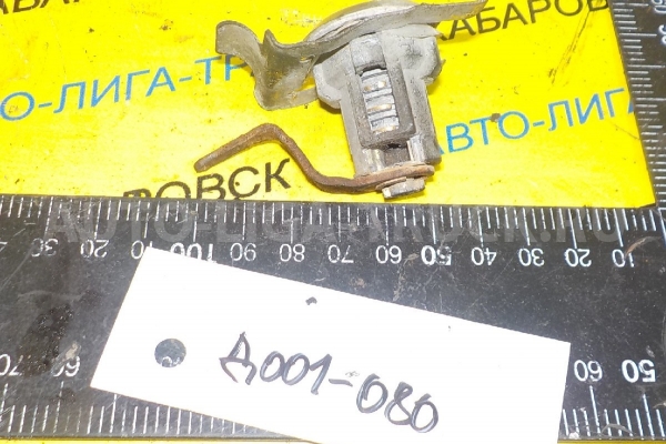 Замок двери Toyota Dyna, Toyoace Замок двери 69510-37010 Замок двери Toyota Dyna, Toyoace Замок двери 69510-37010