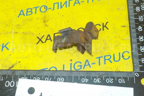 Зажим колодок Toyota Dyna, Toyoace 3L Зажим колодок 3L 1995 47717-25011 Зажим колодок Toyota Dyna, Toyoace 3L Зажим колодок 3L 1995 47717-25011