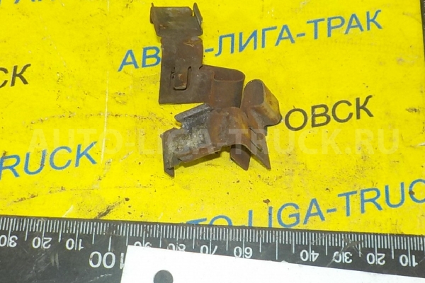 Зажим колодок Toyota Dyna, Toyoace 3L Зажим колодок 3L 1995 47717-25011 Зажим колодок Toyota Dyna, Toyoace 3L Зажим колодок 3L 1995 47717-25011
