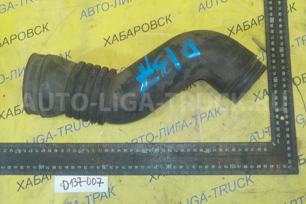 Патрубок фильтра Toyota Dyna, Toyoace 15B T Патрубок фильтра  1996  17881-58250