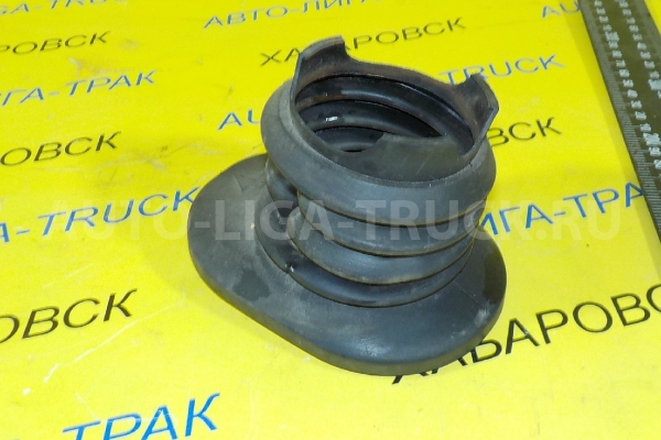 Пыльник рулевой колонки Toyota Dyna, Toyoace 5L Пыльник рулевой колонки 5L 2001  45872-37010