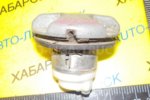Крышка топливного бака Toyota Dyna, Toyoace 5L Крышка топливного бака 5L 2004 77310-37020 Крышка топливного бака Toyota Dyna, Toyoace 5L Крышка топливного бака 5L 2004 77310-37020