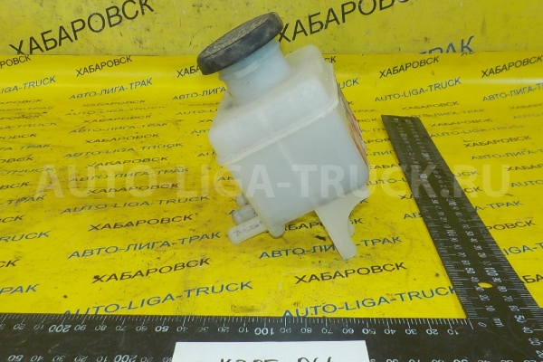 Бачок для тормозной жидкости Mitsubishi Canter 4D32 Бачок для тормозной жидкости 4D32 1990  MB295336
