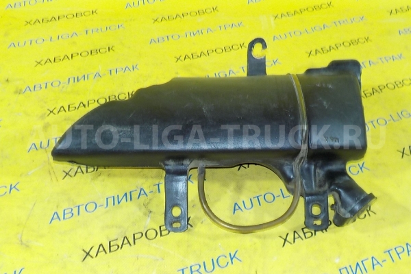 БАЧОК ОМЫВАТЕЛЯ Isuzu Elf 4HF1 БАЧОК ОМЫВАТЕЛЯ 4HF1 1997  8-97855-017-6