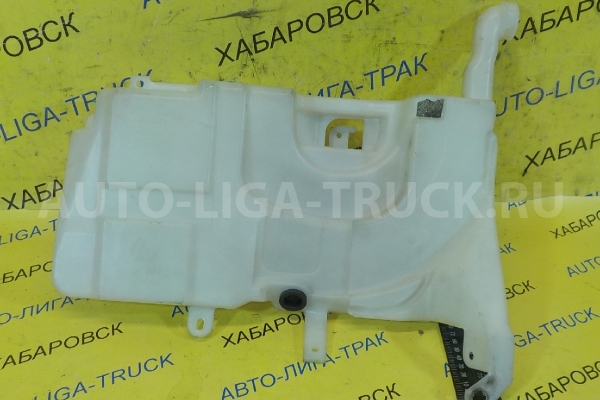 БАЧОК ОМЫВАТЕЛЯ Mazda Titan 4HG1 БАЧОК ОМЫВАТЕЛЯ 4HG1 2002  W610-67-481