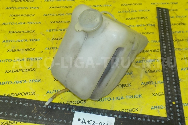 БАЧОК ОМЫВАТЕЛЯ Toyota Dyna, Toyoace B БАЧОК ОМЫВАТЕЛЯ B 1990  85330-25040