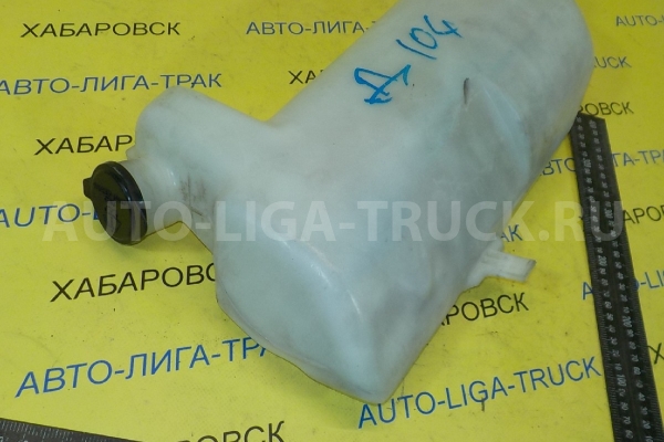 БАЧОК ОМЫВАТЕЛЯ Toyota Dyna, Toyoace S05C БАЧОК ОМЫВАТЕЛЯ S05C 2002  85315-37090