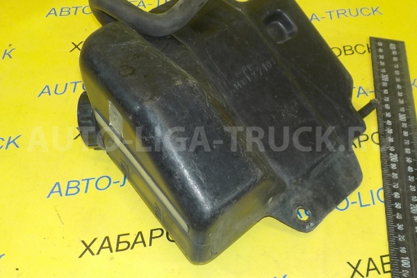 Бачок расширительный Mitsubishi Canter 4D35 Бачок расширительный 4D35 1995  MC127101