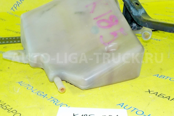 Бачок расширительный Mitsubishi Canter 4M51 Бачок расширительный 4M51 2003 ME402056 Бачок расширительный Mitsubishi Canter 4M51 Бачок расширительный 4M51 2003 ME402056