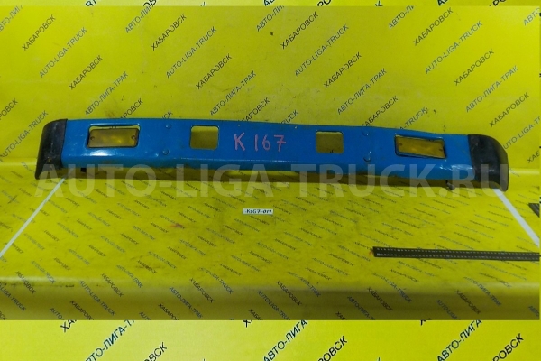 БАМПЕР Mitsubishi Canter 4D32 БАМПЕР 4D32 1989  MB293580
