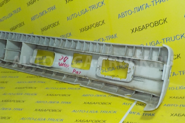 БАМПЕР Nissan Atlas БАМПЕР    62022-1T000