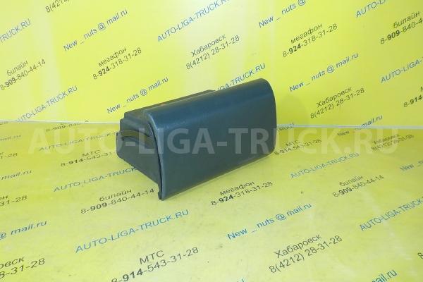 Бардачок Nissan Atlas QD32 БАРДАЧОК QD32 2001  