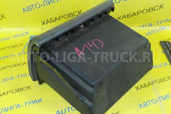 БАРДАЧОК Nissan Atlas QD32 БАРДАЧОК QD32 1999  68510-0T000