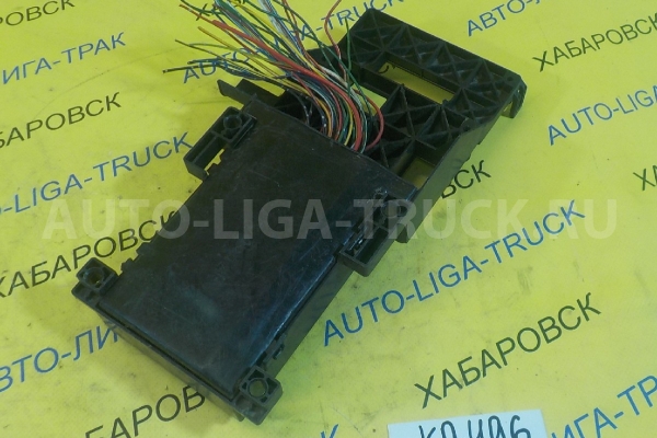БЛОК ПРЕДОХРАНИТЕЛЕЙ Mitsubishi Canter БЛОК ПРЕДОХРАНИТЕЛЕЙ    MC859123