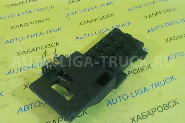 БЛОК ПРЕДОХРАНИТЕЛЕЙ Mitsubishi Canter БЛОК ПРЕДОХРАНИТЕЛЕЙ    MC859123