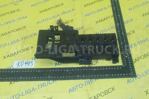 БЛОК ПРЕДОХРАНИТЕЛЕЙ Mitsubishi Canter БЛОК ПРЕДОХРАНИТЕЛЕЙ    MC859123