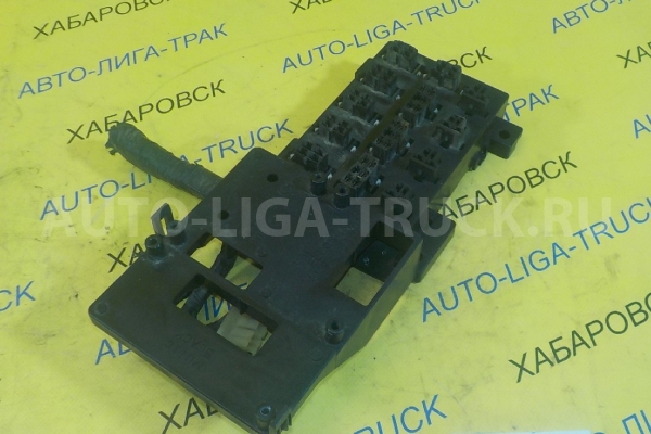 БЛОК ПРЕДОХРАНИТЕЛЕЙ Mitsubishi Canter БЛОК ПРЕДОХРАНИТЕЛЕЙ    MC859123