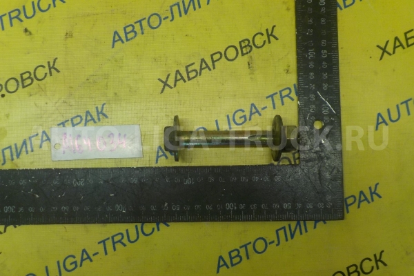 Болт эксцентрик Nissan Atlas TD27 Болт эксцентрик TD27 1991  54580-22T00