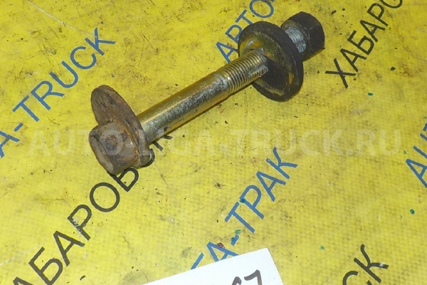 Болт эксцентрик Nissan Atlas TD25 Болт эксцентрик TD25 1996  54580-3T500