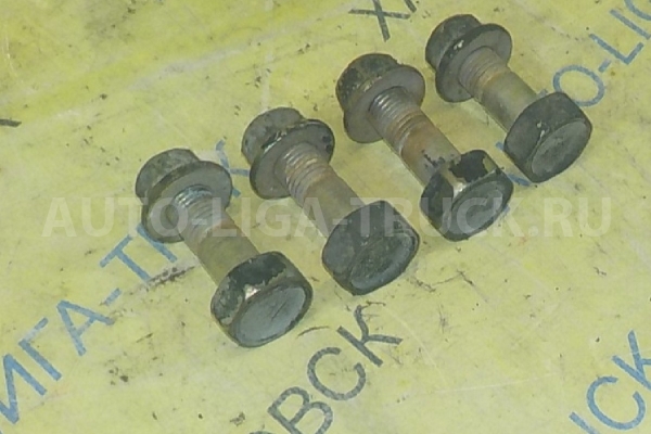 Болт Mitsubishi Canter 4DR7 Болт 4DR7 1992 Y001-25-123 Болт Mitsubishi Canter 4DR7 Болт 4DR7 1992 Y001-25-123