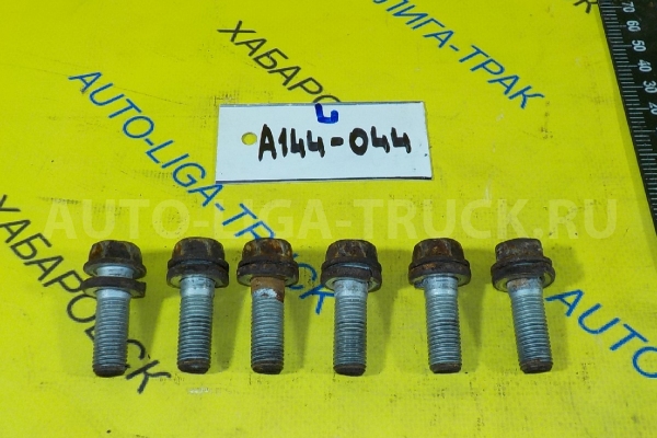 Болт Nissan Atlas QD32 Болт QD32 2005  01125-00411