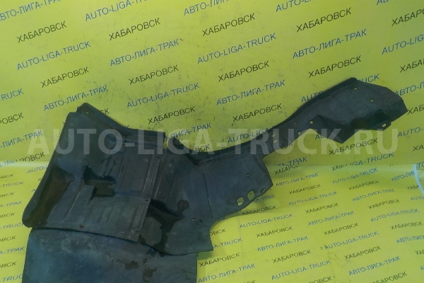 Брызговик передний Mitsubishi Canter 4M51 Брызговик передний 4M51 2000  MC142445