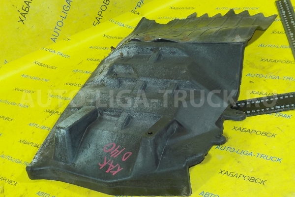 Брызговик передний Toyota Dyna, Toyoace Брызговик передний    53715-37010