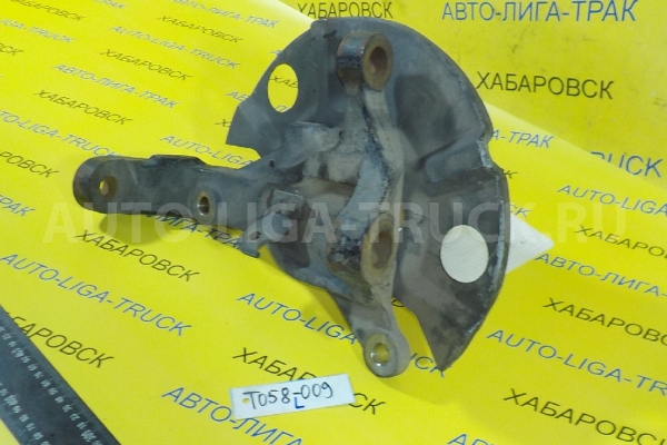 Цапфа Mazda Titan 4HF1 Цапфа 4HF1 2002  W628-33-031A