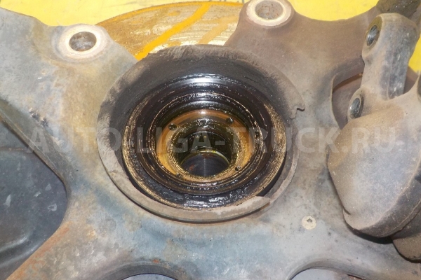 Цапфа Nissan Atlas TD27 Цапфа TD27 1991  40014-20N00