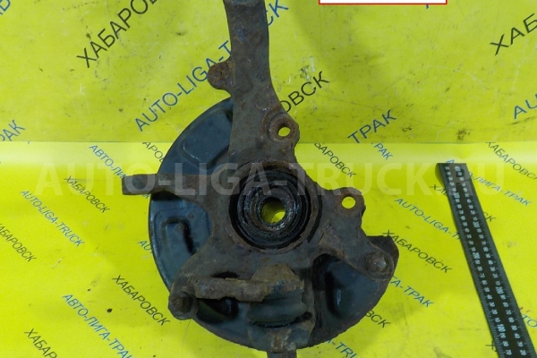 Цапфа Nissan Atlas QD32 Цапфа QD32 2005  40014-20N00