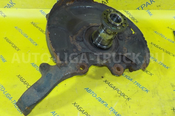 Цапфа Nissan Atlas QD32 Цапфа QD32 2005  40014-20N00