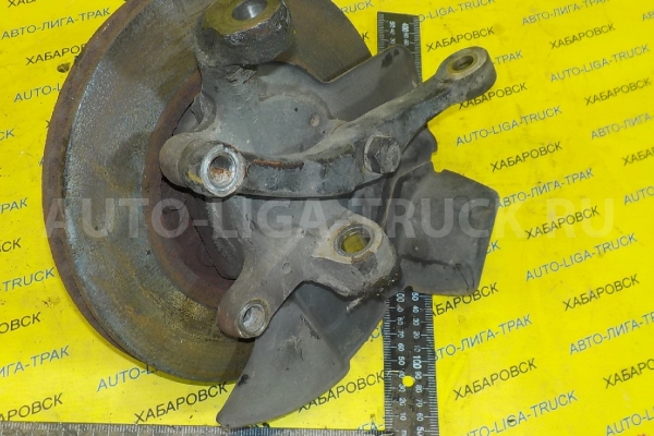 Цапфа Nissan Atlas QD32 Цапфа QD32 2005  40015-5T900