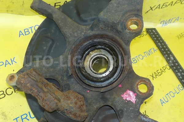 Цапфа Nissan Atlas QD32 Цапфа QD32 2005  40014-20N00